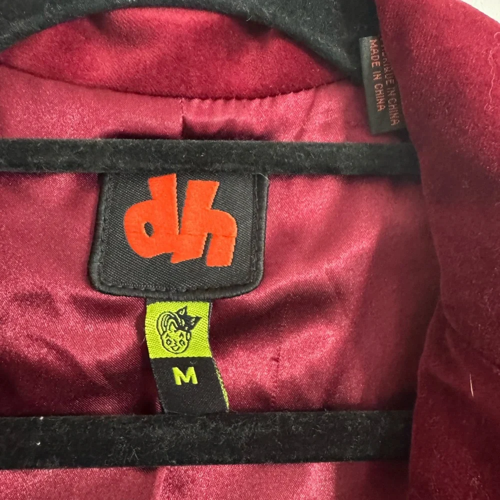 Dollhouse Velvet Blazer - Rich Burgundy - Picture 3 of 3